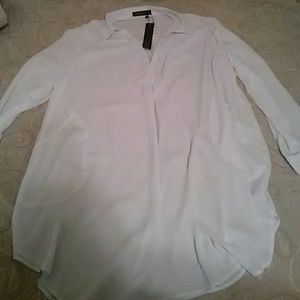 Plus size 24w NWT white chiffon tunic with pockets